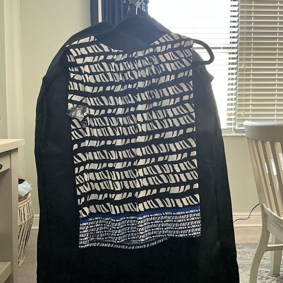 Calvin Klein Black and White Patterned Blouse - Picture 2 of 4